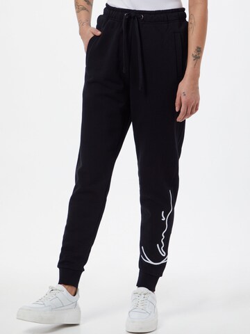 Karl Kani Tapered Broek in Zwart: voorkant