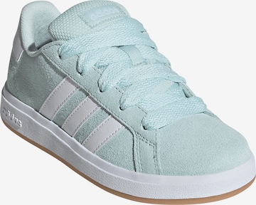 žalia ADIDAS SPORTSWEAR Sportbačiai 'Grand Court 00s': priekis