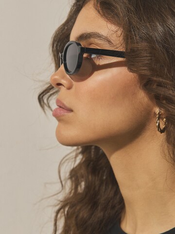Next Sonnenbrille in Schwarz