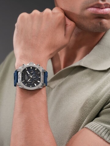 Montre à affichage analogique POLICE en bleu : devant