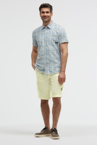 CAMP DAVID Slim fit Button Up Shirt in Green