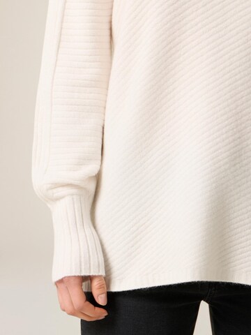 oltre Pullover‌‌‌‌‌‌‌‌ in Weiß