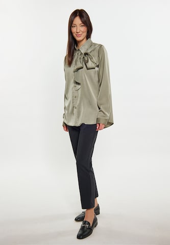 usha BLACK LABEL Blouse in Green