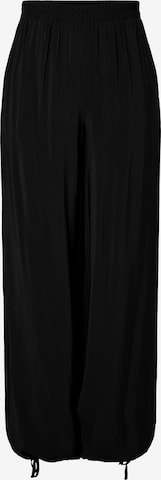 Tapered Pantaloni 'PCALAIA' de la PIECES pe negru: față