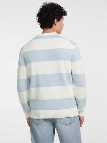 GUESS Pullover in Blau