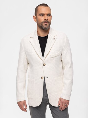 Antioch Between-Season Jacket in Beige