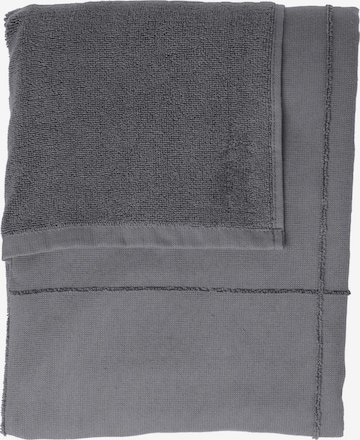 Asciugamano 'CALM Towel to Wrap' di The Organic Company in grigio: frontale