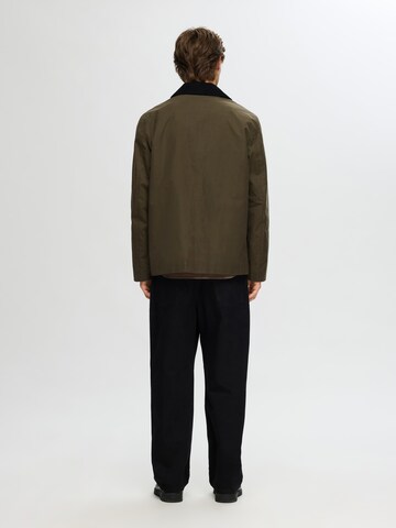 SELECTED HOMME Between-Season Jacket 'SLHWALTER' in Green