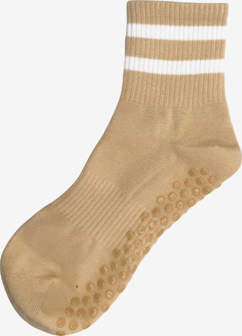 Sculpture Athletic Socks in Beige: front