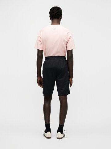 ADIDAS ORIGINALS Regular Pants 'Adicolor' in Black