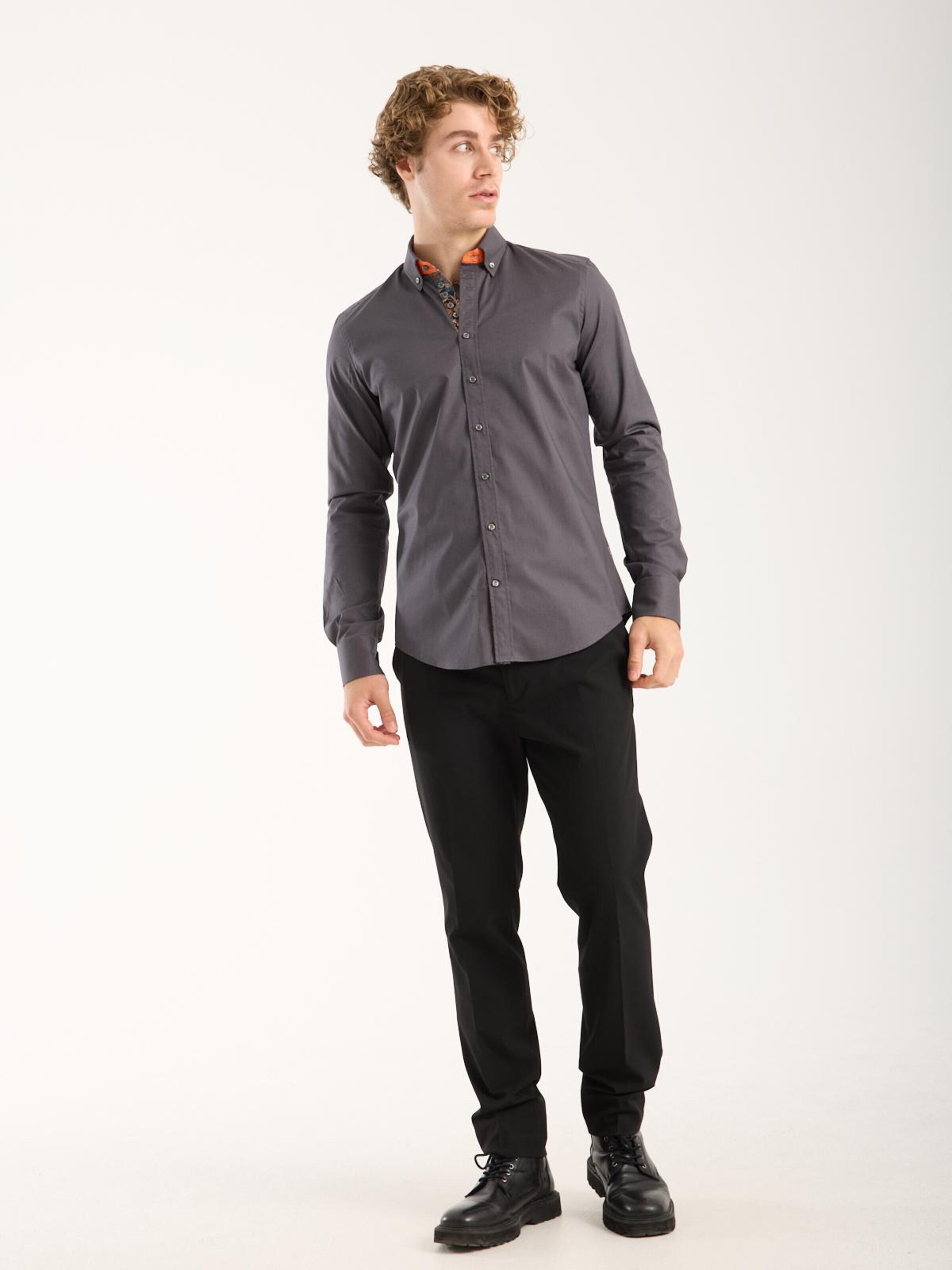 Slim fit Camicia 'Donatello Iconic Poplin Stretch Man Shirt Red' di 7Camicie in grigio