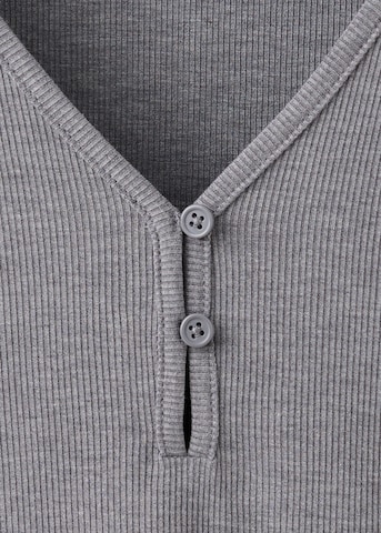 MANGO - Camiseta 'PAN' en gris