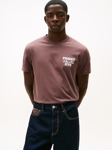 Tommy Jeans Μπλουζάκι 'ENTRY BILLS' σε καφέ: μπροστά