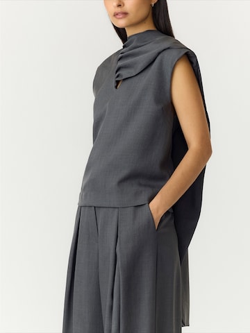YAS - Blusa 'YASELURA' en gris