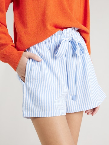 Molly BRACKEN Regular Shorts in Blau