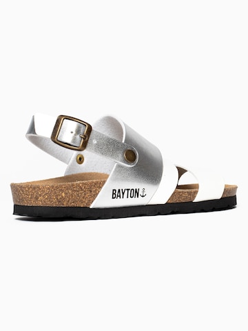 Bayton Sandalen met riem 'Vitoria' in Wit