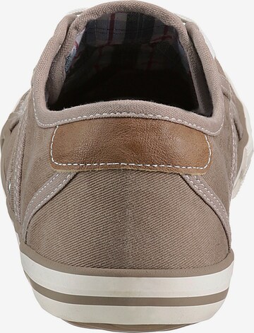 Sneaker bassa di MUSTANG in marrone