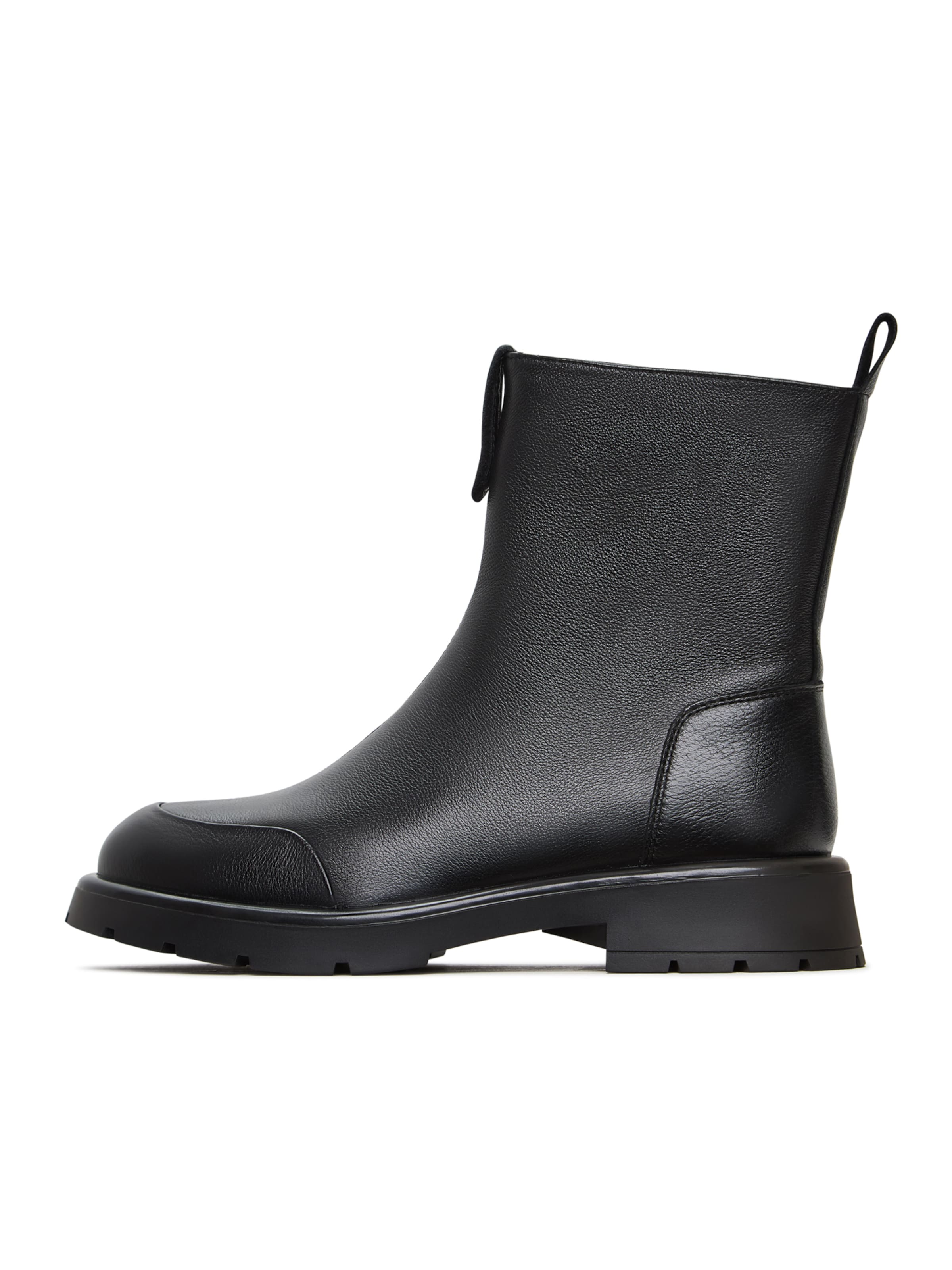 CESARE GASPARI Boots in Black: front
