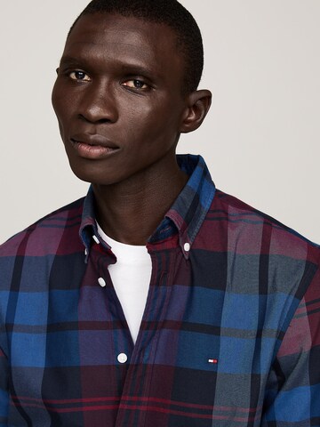 TOMMY HILFIGER Regular fit Button Up Shirt in Red