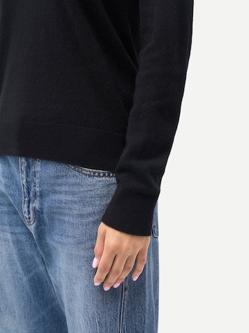 GOBI Cashmere Pullover 'Women's Timeless Cashmere V-Neck Sweater'‌‌‌‌‌‌‌‌ in Schwarz