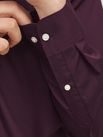 Coupe slim Chemise 'JJJOE' JACK & JONES en rouge
