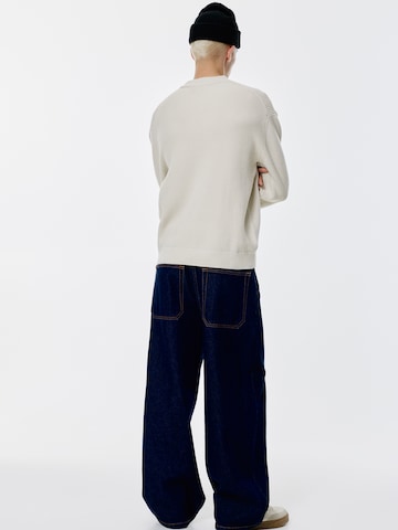 Pull&Bear Pulóver - fehér