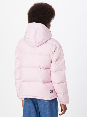 Tommy Jeans Vinterjakke 'Alaska' i pink