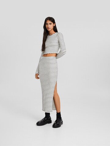 Bershka Pullover in Weiß