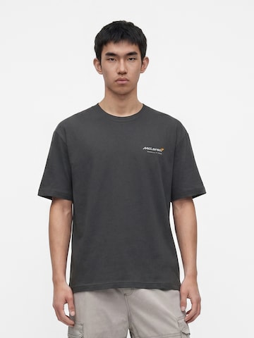 HOLLISTER Majica 'F1 RACING LIC MIAMI MCLAREN' | črna barva