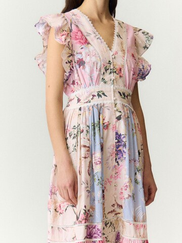 Robe 'YASMessa' YAS en beige