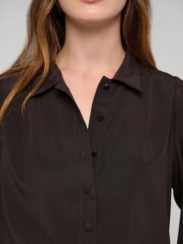 Dea Kudibal Shirt ' PaolaDEA ' in Bruin