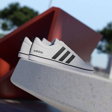 Sneaker low 'VS Pace 2.0' de la ADIDAS SPORTSWEAR pe alb