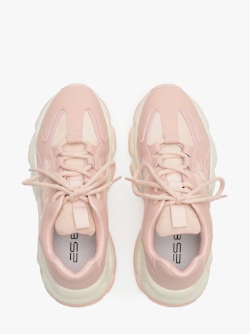 ES8 Sneakers in Pink