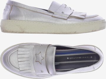 TOMMY HILFIGER Flats & Loafers in 40 in Silver: front