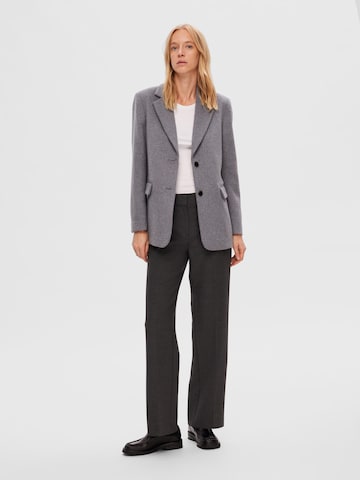 SELECTED FEMME Blazer 'Sasja' i grå