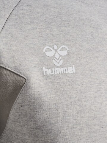 Hummel Sportsweatshirt 'Travel' in Grijs
