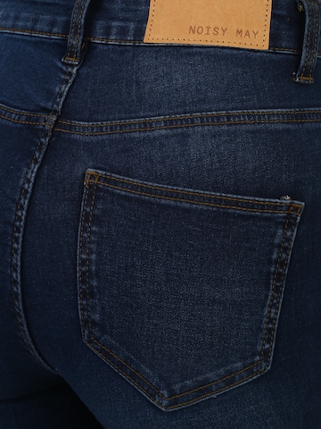 Skinny Jeans 'CALLIE' de la Noisy May Petite pe albastru