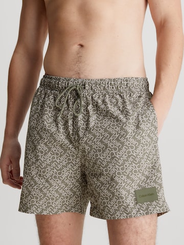 Calvin Klein Swimwear Kratke kopalne hlače | zelena barva: sprednja stran