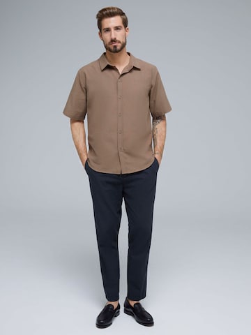 ABOUT YOU x Kevin Trapp Regular fit Button Up Shirt 'Dave' in Brown