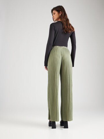 VILA Loose fit Pants in Green