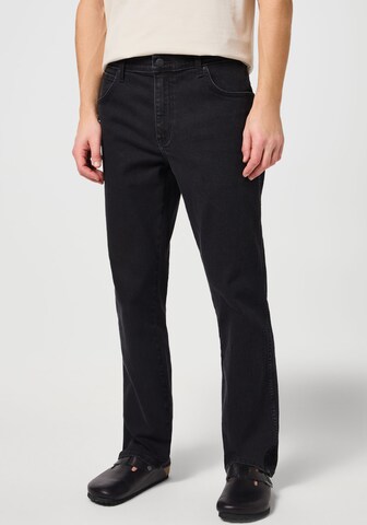 WRANGLER Regular Jeans in Schwarz: Vorderseite