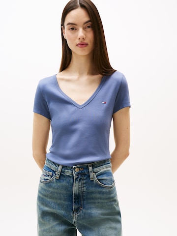 Tommy Jeans Shirt 'Essential' in Blue: front