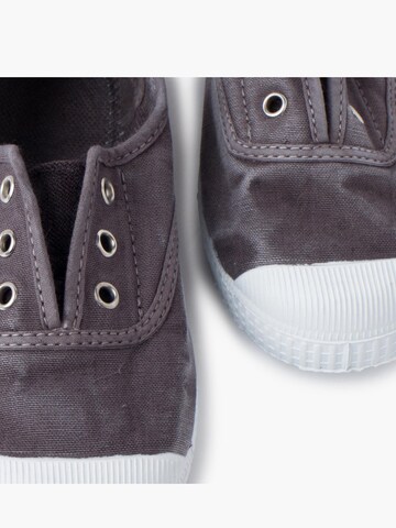 Sneaker di Pisamonas in grigio