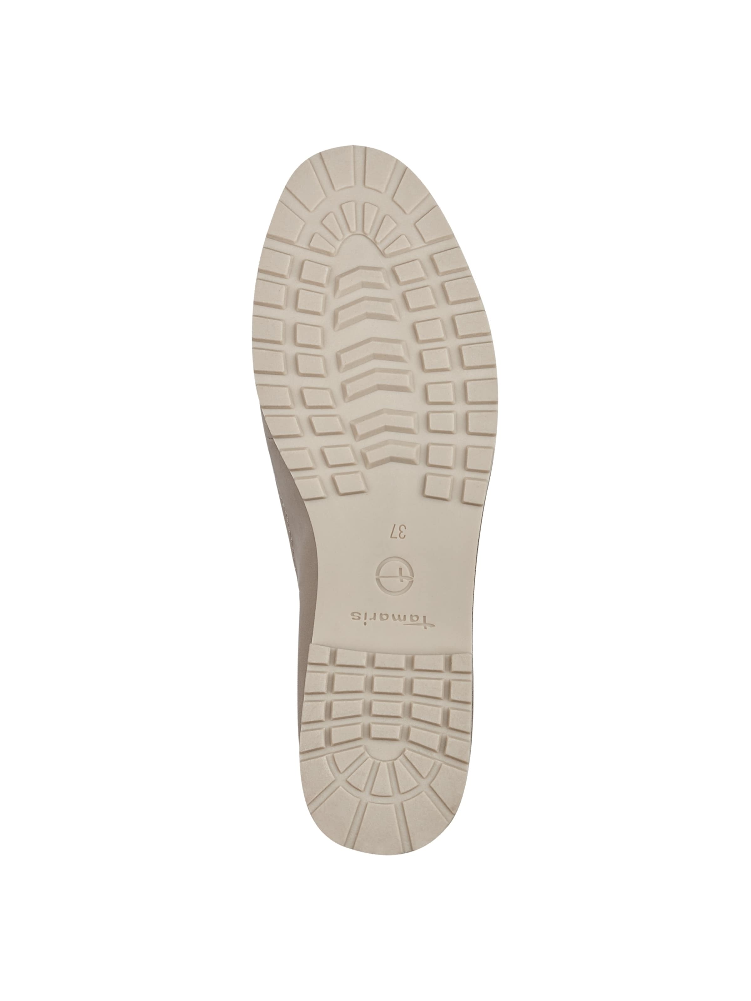 Tamaris Classic Flats in Beige