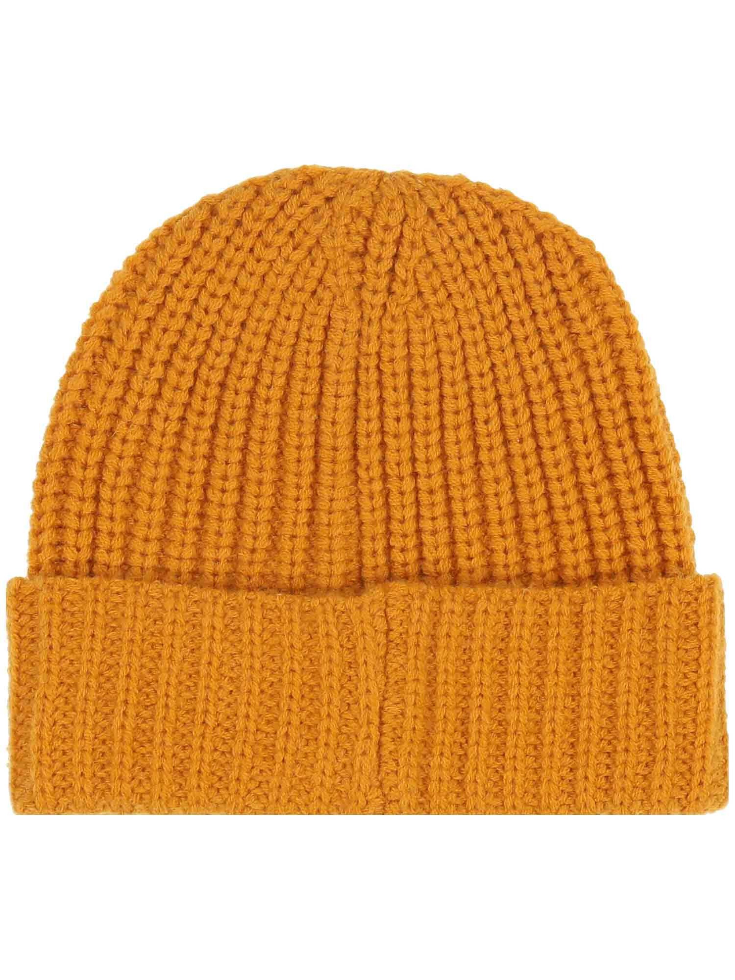 LOEVENICH Beanie in Yellow