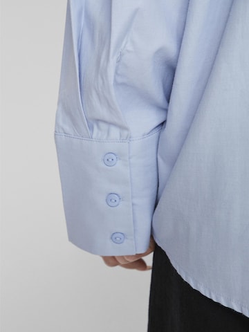 VILA - Blusa en azul
