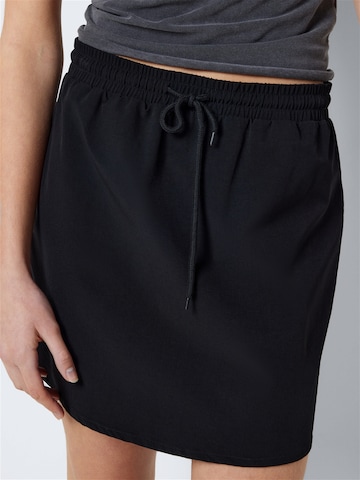 Noisy may Skirt 'KIRBY' in Black