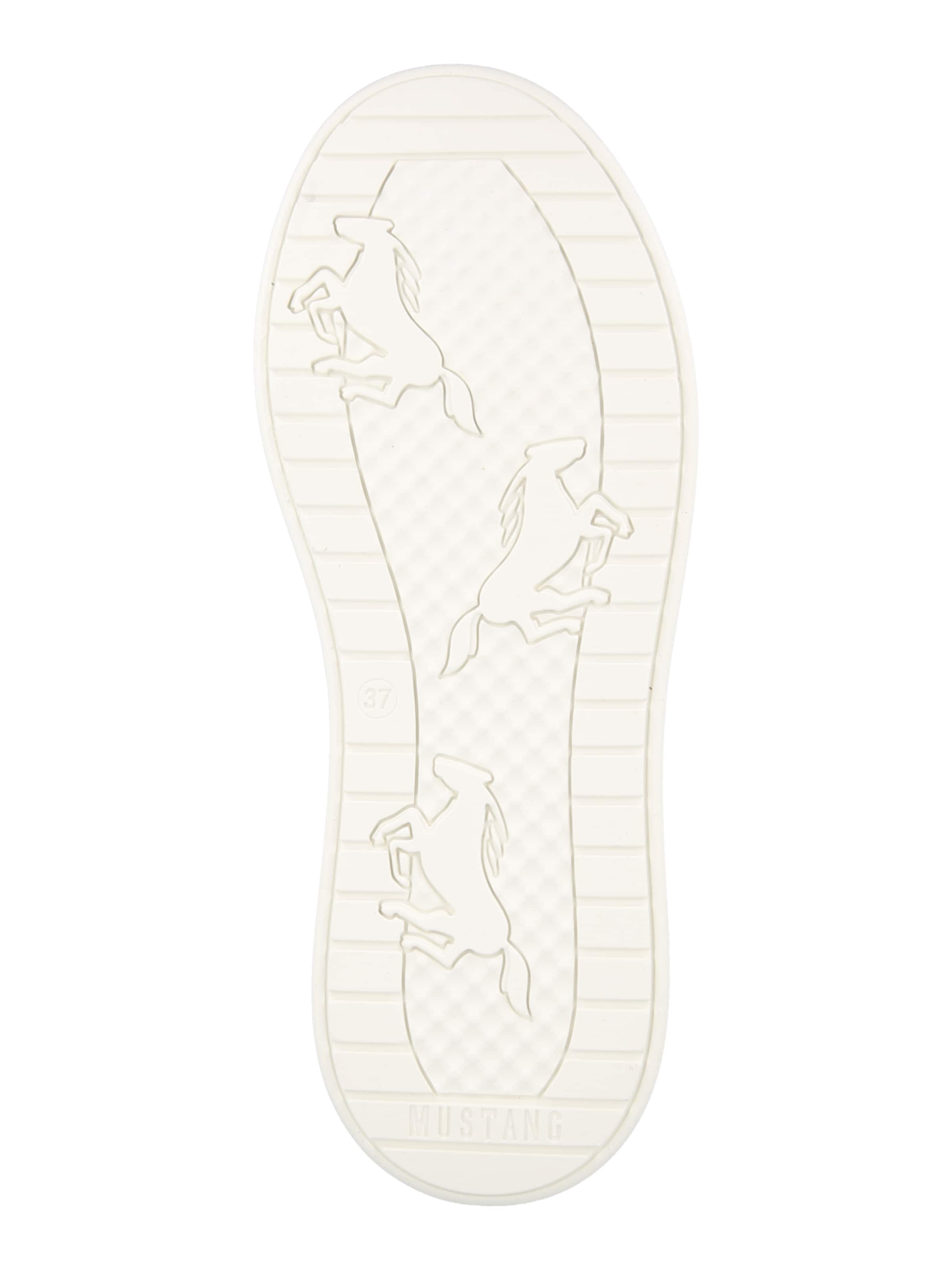 MUSTANG Низкие кроссовки в Белый