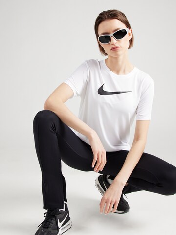 NIKE Λειτουργικό μπλουζάκι σε λευκό: μπροστά