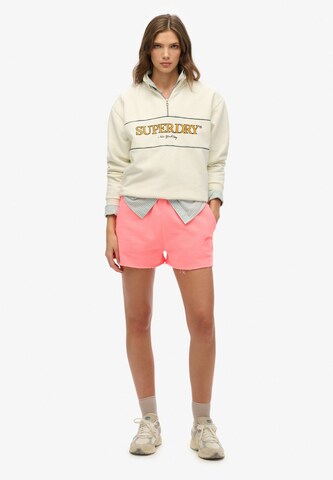 Superdry Regular Shorts 'Essential' in Rot